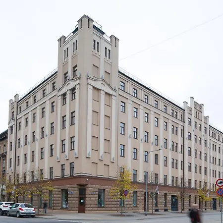 Rezidence Pernavas 41 *