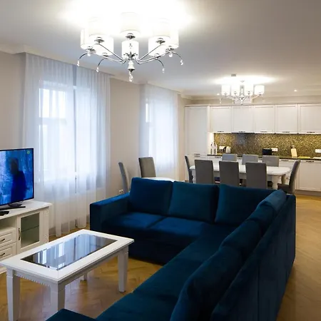 Rezidence Pernavas 41 * Riga